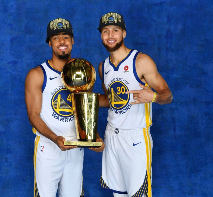 水晶宫被迫 水晶宫被迫