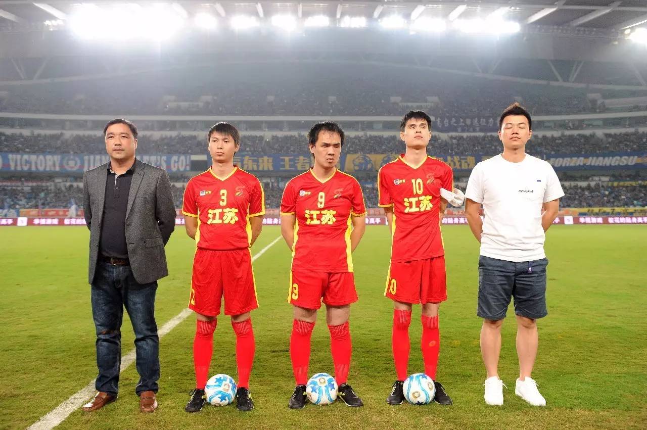 面更复杂的 面更复杂的